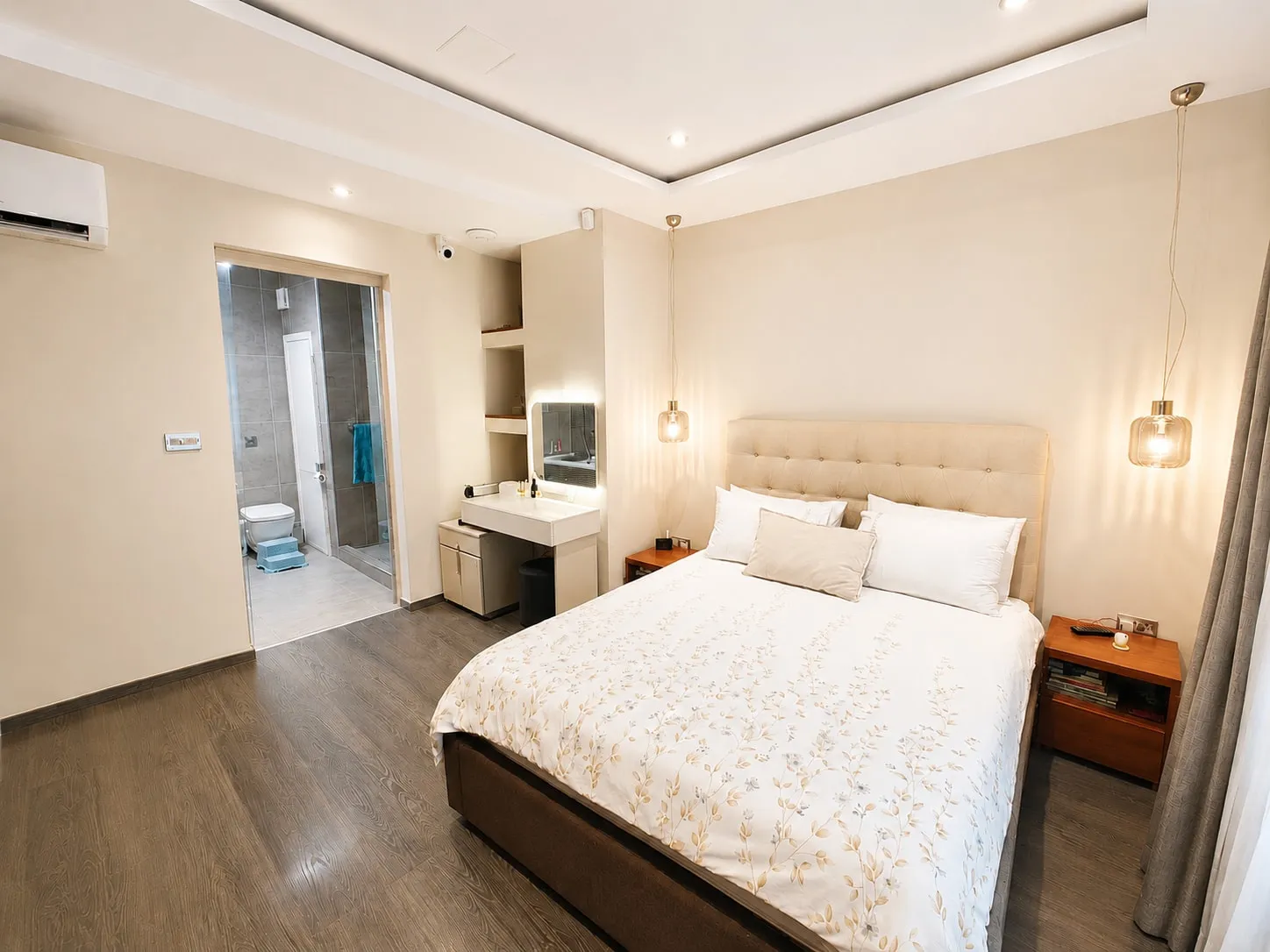 Main bedroom — House of Character, Siġġiewi